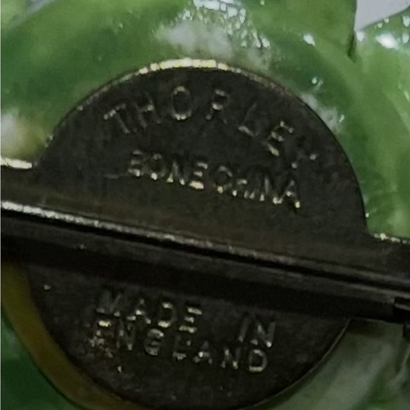 Vintage Rose Pin Thorley Bone China Made In England - Picture 2 of 5